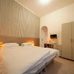 Ξενοδοχείο Casa Lupi 2*