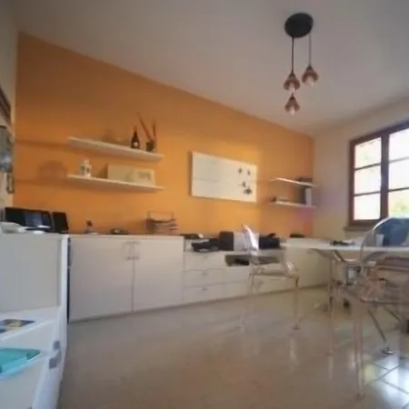 فندق Casa Lupi 2*