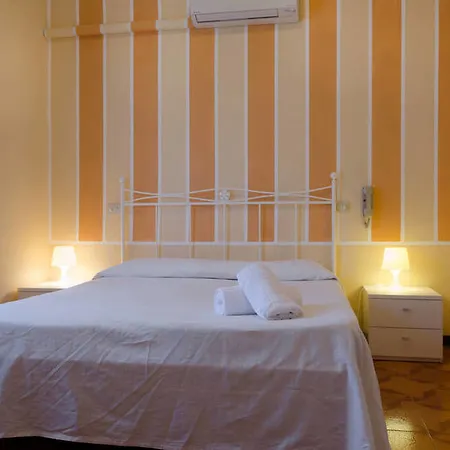 Casa Lupi Hotel 2*